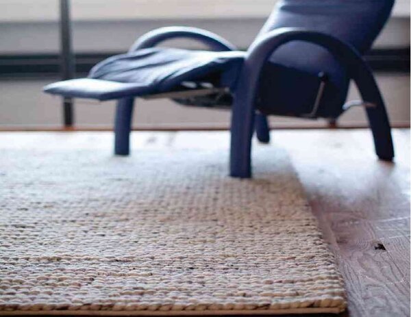 Linie Design Koberec z novozélandské vlny Comfort Beige Rozměr: 140x200 cm