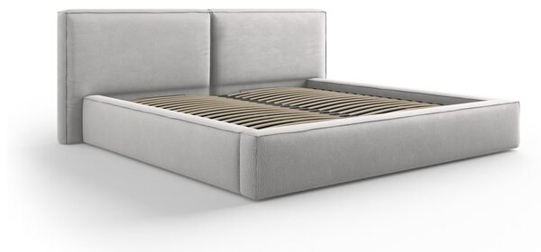 Světle šedá čalouněná dvoulůžková postel s úložným prostorem a roštem 160x200 cm Arendal – Cosmopolitan Design