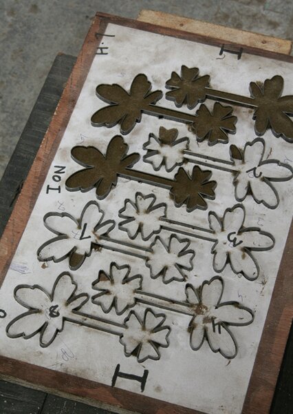 Nanimarquina Koberec Little Field of Flowers Barva: Ivory (slonová kost), Rozměr: 170x240 cm