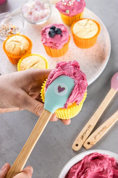 Sada malých stěrek KitchenCraft Sweetly Does It, 3 ks silikonové KCMINISPAT3PC