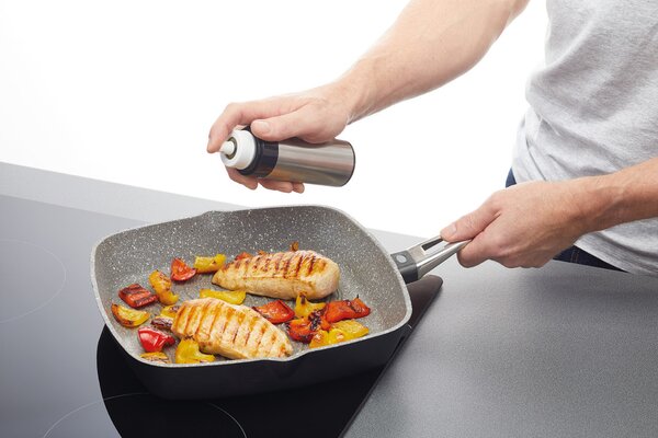 MasterClass Rozprašovač na olej 150 ml MasterClass, nerezová ocel KCMCSPRAY