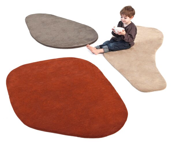 Nanimarquina Vlněný koberec Stones a Little Stones Tvar: Little Stone 7 – 70×80 cm, světle šedá