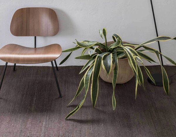 Nanimarquina Jutový koberec Vegetal, kolekce Natural Rozměr koberce: 170×240 cm, Barevnost: Vegetal black