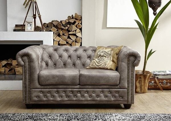 Pohovka 2M Silver Chesterfield Oxford