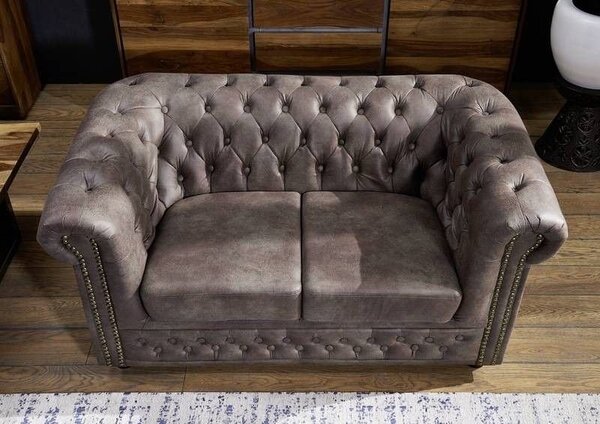 Pohovka 2M dark brown Chesterfield Oxford