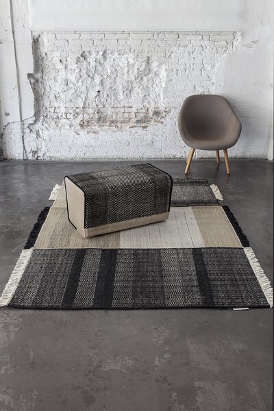Nanimarquina Koberec Tres Black Rozměr: 170x240 cm
