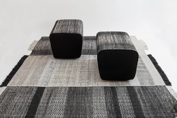 Nanimarquina Koberec Tres Black Rozměr: 170x240 cm