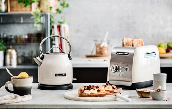 KitchenAid 5KEK1222EAC Rychlovarná konvice Stella krémová