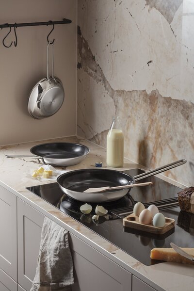Eva Solo 302510 Pánev Eva Trio s keramickým povrchem 20 cm