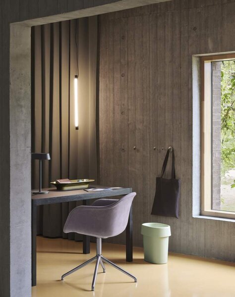 Muuto Závěsné svítidlo Fine 60, grey FNSUS6002