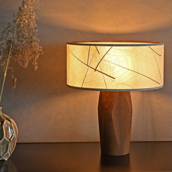 LeuchtNatur Pura LED stolní lampa, ořech/listy, Tmavé dřevo, Obývací pokoj / jídelna