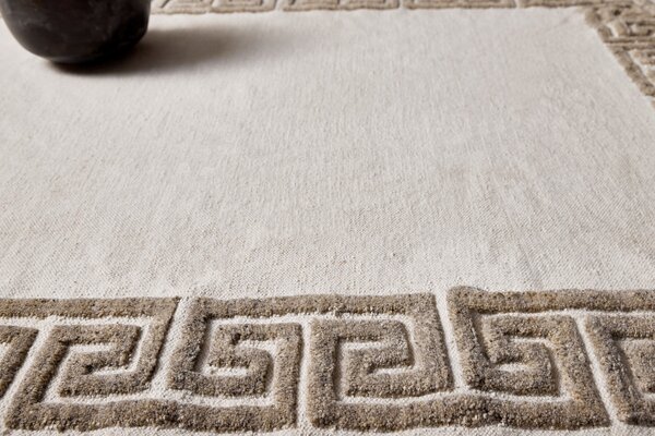 Diamond Carpets India, Ručně vázaný kusový koberec Greek DESP P86 Ivory White Antique Mud, 80x150, bílá, chodba / předsíň