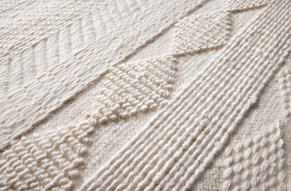 Diamond Carpets India, Ručně vázaný kusový koberec Winter DESP P88 Mohair White, 80x150, bílá, ložnice