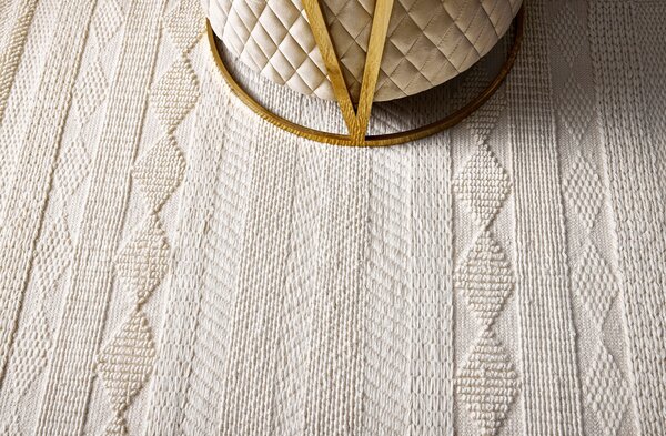 Diamond Carpets India, Ručně vázaný kusový koberec Winter DESP P88 Mohair White, 80x150, bílá, ložnice