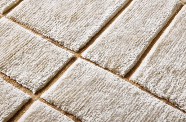 Diamond Carpets India, Ručně vázaný kusový koberec Radiant Mohair DESP P41 Mohair White, 80x150, béžová, ložnice