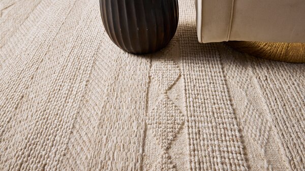 Diamond Carpets India, Ručně vázaný kusový koberec Grandeur DESP P54/2 Dune White, 80x150, béžová, chodba / předsíň