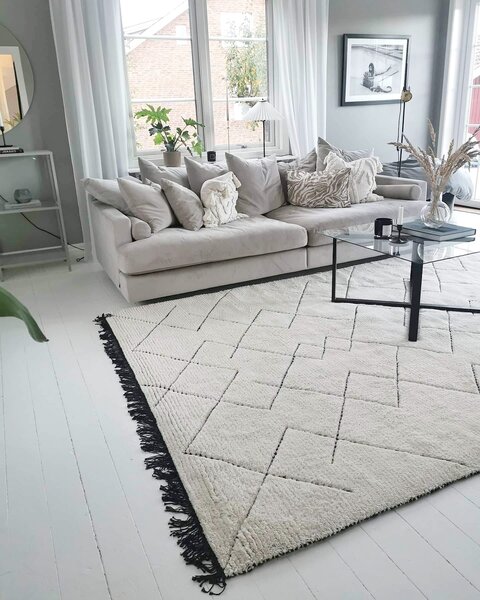 Linie Design Geometrický koberec Torun Black, smetanovo-černý Rozměr: 140x200 cm