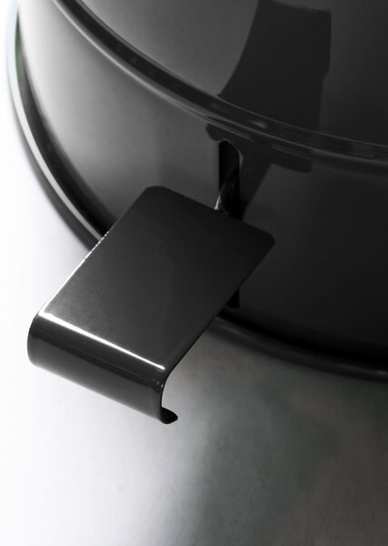 Plechový odpadkový koš Sono Black 24 l
