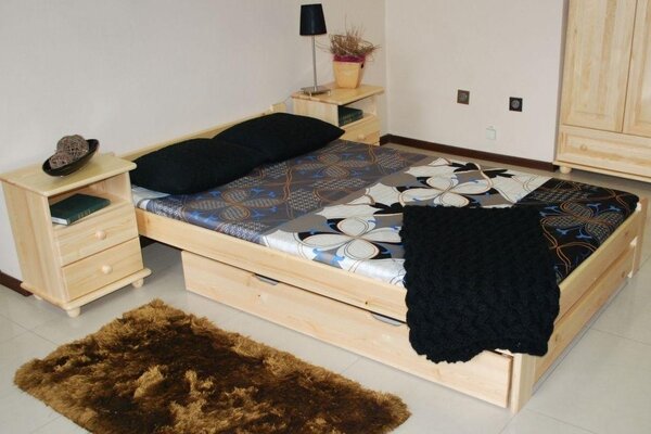 MPE, MAREK 90x200 postel z masivního dřeva, dekor borovice, olše, dub, ořech
