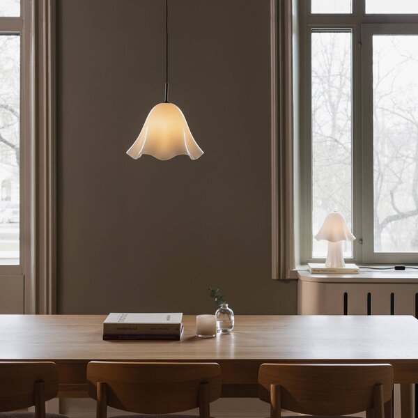 Globen Lighting Závěsné světlo Bello, bílá, sklo Ø 30 cm, stmívatelný, Bílá / opál, Obývací pokoj / jídelna, Sklo, Skandinávský