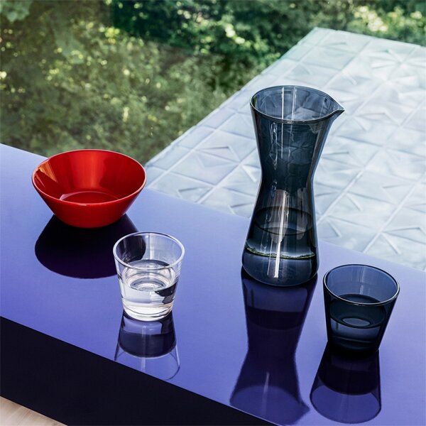 Iittala Karafa Kartio 0,95l, tmavě šedá