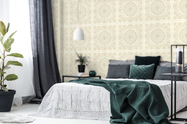 A.S. Création | Vliesová tapeta na zeď Versace 37055-1 | 0,70 x 10,05 m | zlatá, bílá, krémová