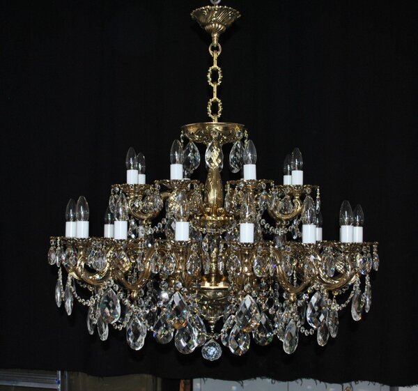 18 Arms Cast brass chandelier with crystal almonds 16432-24-V
