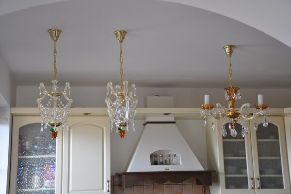 Small Maria Theresa chandelier with one candle bulb 14288-1-Hr