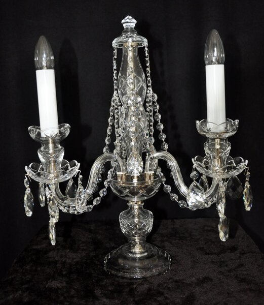 3 bulbs hand cut crystal table lamp with cut almonds TL217-40x52-3