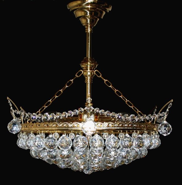 6 žárovek - Zlatý mosazný košový lustr s broušenými křišťálovými koulemi II