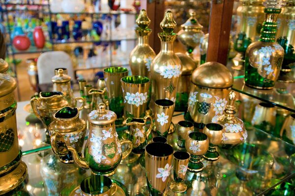 DBK GLASS 3-ramenná zelená křišťálová stolní lampa zdobená vysokým smaltem SE-0635-3-SM