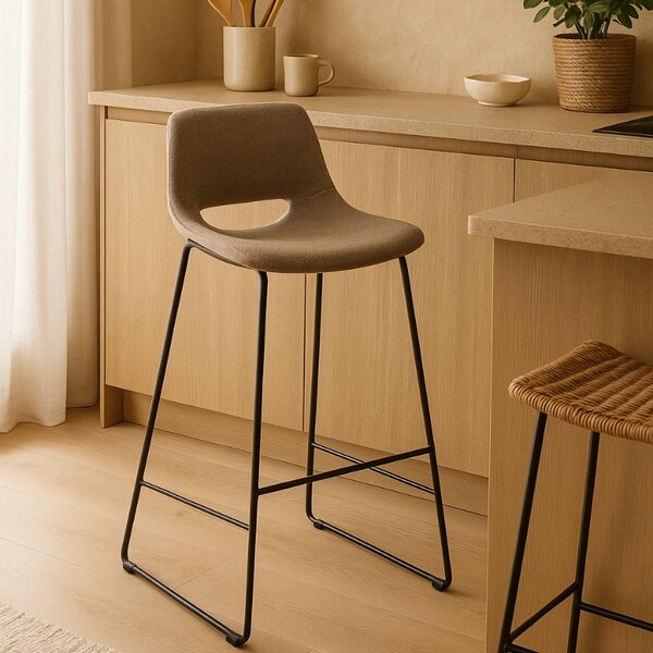Hnědá látková barová židle Kave Home Zahara 65 cm