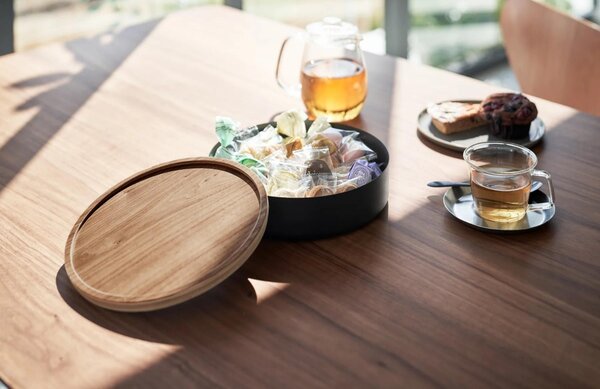 Černý kovový úložný box Yamazaki Rin II. 22 cm