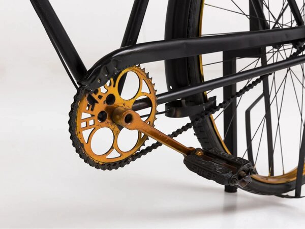 Lakovaný konzolový stůl Bike z kovu, černý – 185×45×90 cm