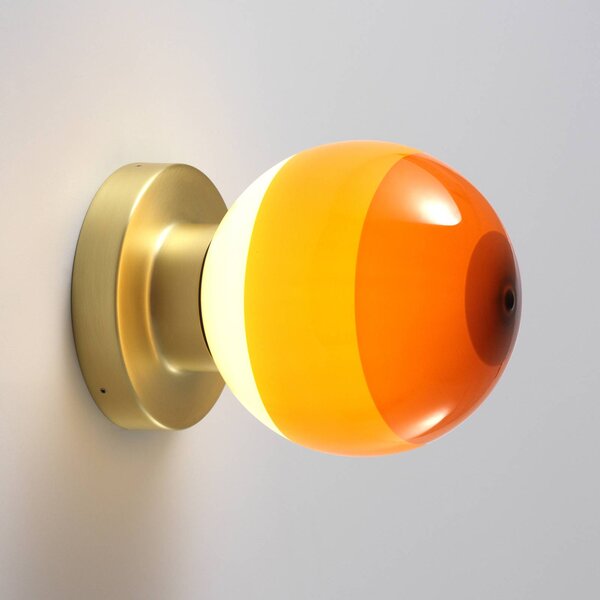 MARSET LED nástěnné světlo Dipping Light A2, oranžová/zlatá, stmívatelný, Mosaz / zlato, Obývací pokoj / jídelna, kov, Design, Koule