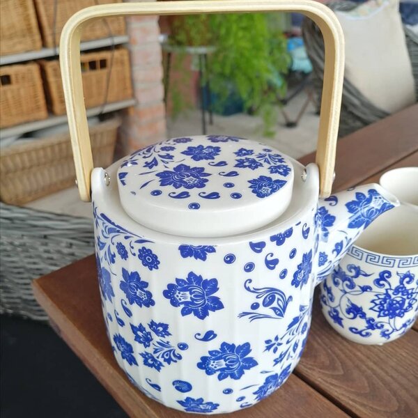 Porcelánová konvička - 20 cm