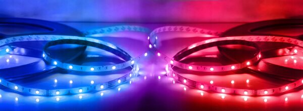 LED pásek - SMD 5050 - RGB - 5m - 60LED/m - 14,4W/h - IP20 - s konektorem EcoLight