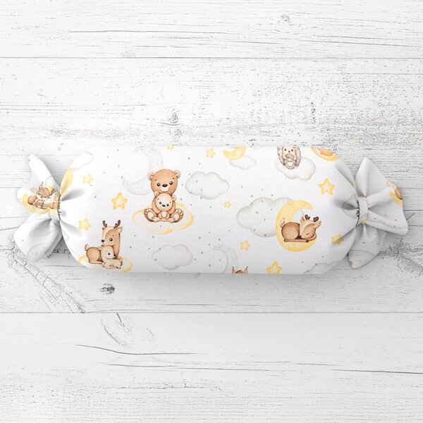 Biante Dětský polštář válec bonbon Sandra SA-461 Zvířátka mezi hvězdičkami na bílém 15x40 cm