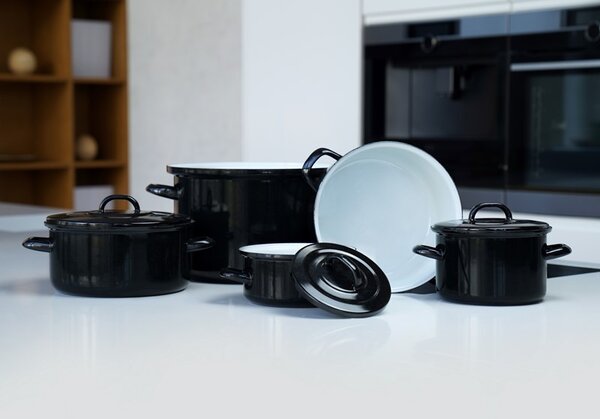 BELIS Smaltovaný hrnec ø 14 cm - 1.2 l - STANDARD černý | SFINX - 21414-07800005