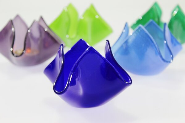 BDK-GLASS Skleněný svícen KVĚT - modrý