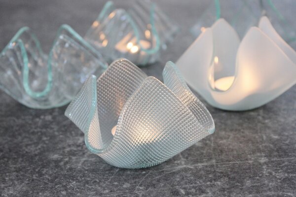BDK-GLASS Skleněný svícen KVĚT - ornamentální sklo Krizet
