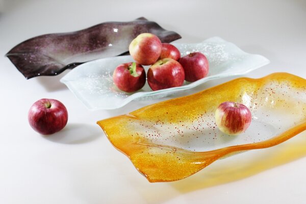 BDK-GLASS Skleněná lehaná mísa VALENCE bílá 42x22cm