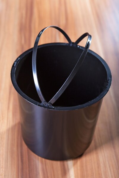 Alda Pedálový odpadkový koš Sherwood Freedom Fresh 5 l, lakovaná ocel, černá