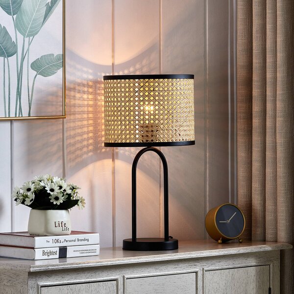 Lindby Stolní lampa Yaelle, výška 50 cm, ratan, černá, E27, Světlé dřevo, Obývací pokoj / jídelna, Dřevo, Skandinávský