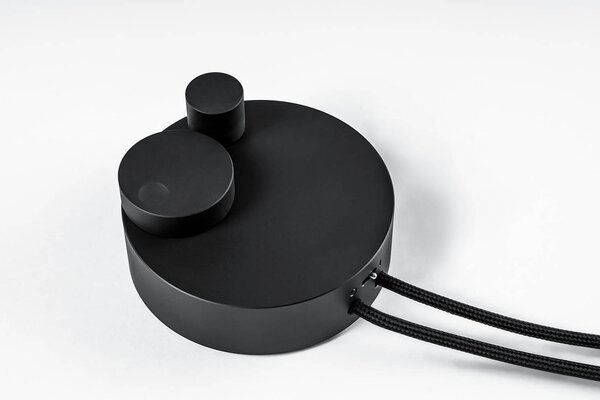 Brokis Designová stolní lampa Trottola table S, PC1323 Povrch Montury: stříbrný elox (CCS1917), Barva skla: opalín (CGC38), Povrchová úprava baldachýnu: kov - černý matovaný komaxit se strukturou (CCSC2674)