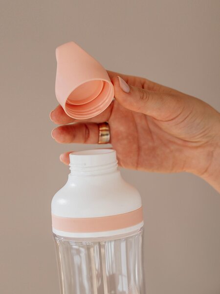 Plastová BPA free lahev z tritanu na smoothie EQUA Flow 2v1 Beat 800 ml