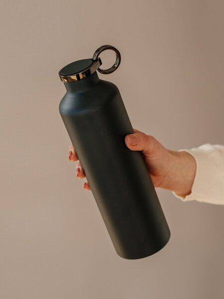 Nerezová termoska EQUA Classy Thermo Dark Grey 680 ml