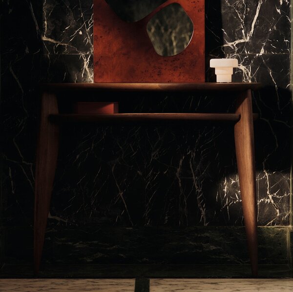 FERM LIVING Konzolový stolek Feve, Walnut