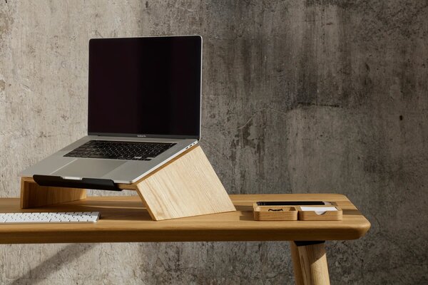 Stojan na notebook Dub / 13 – 14"