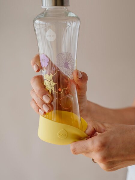Skleněná lahev EQUA Daisy 550 ml